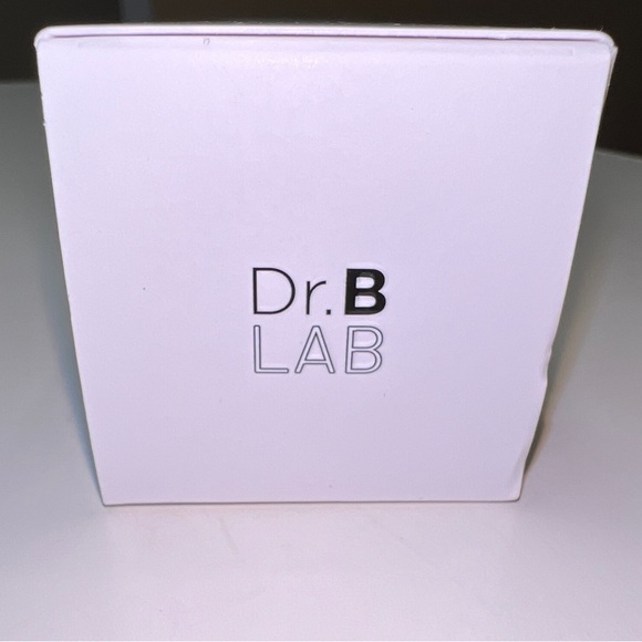 Dr. B LAB moisturizer - Picture 4 of 12